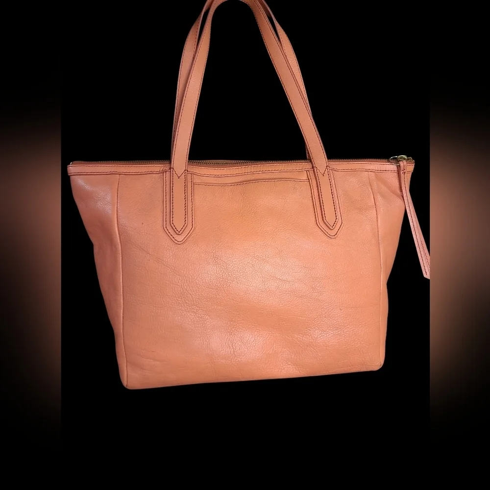 Fossil Sydney Salmon/Coral Leather Tote Bag